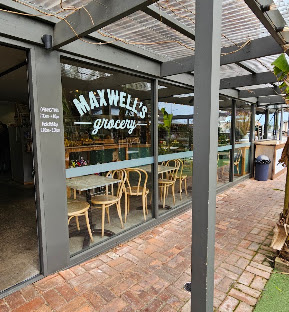 Maxwell's Grocery